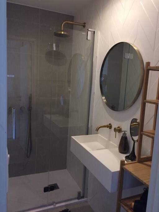 Lovely Refurbished Apartment Nicea Zewnętrze zdjęcie